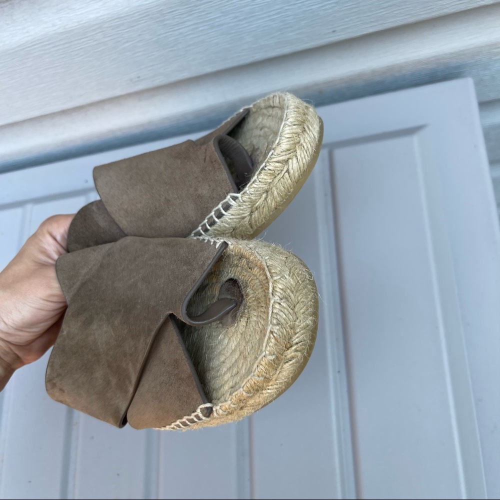 VINCE Carlita Suede Espadrille Slide Sandals Taupe Brown Color Size 10 Women’s - Picture 11 of 12